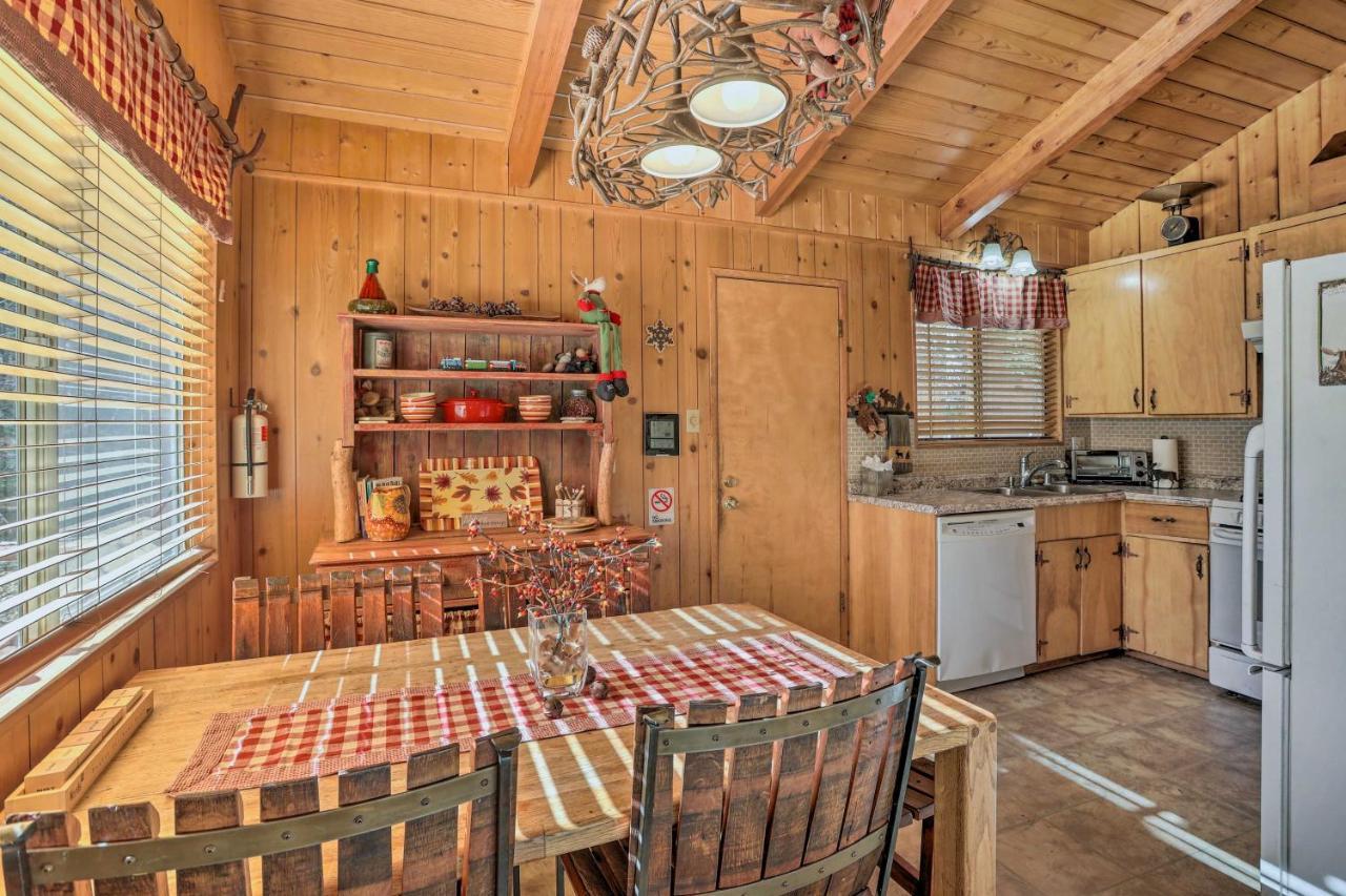 Villa Chocolate Moose Cabin Short Walk To Slopes Big Bear Lake Exterior foto